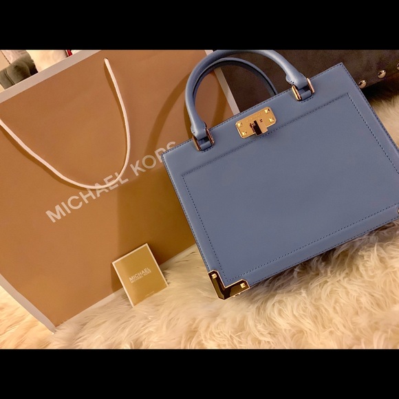 Handbag - Picture 1 of 11